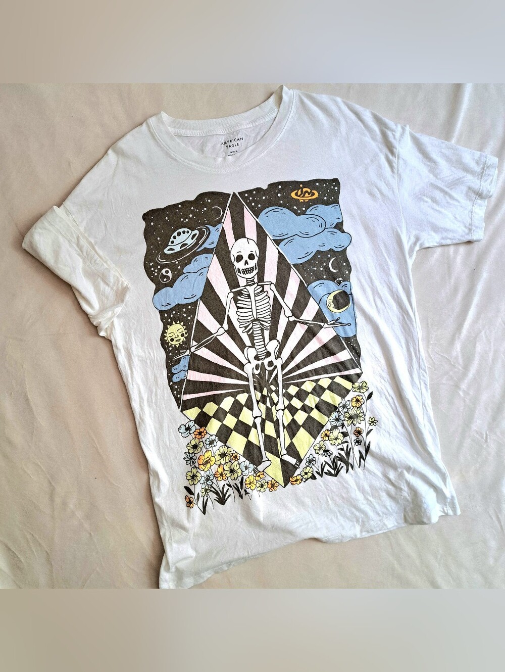 AE Oversized Boyfriend Graphic Tee | Medium